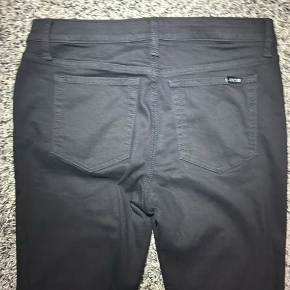 Men’s Joe’s black jeans. In great condition, size 31 W, and a bit short. - Picture 5 of 6